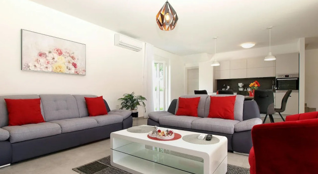 Villa Sisan 1866, Reserva ahora Villa Villas en Pula, Villa