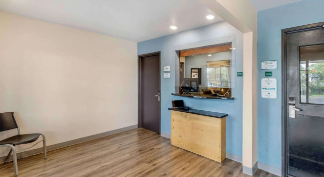Extended Stay America Select Suites - Oklahoma City - Del City, Rezerwuj Hotel Del City Oklahoma