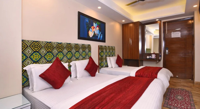 Студия Staybook Hotel Nitya Maharani