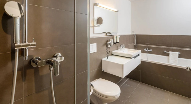 Люкс Business Hotel Swiss Star