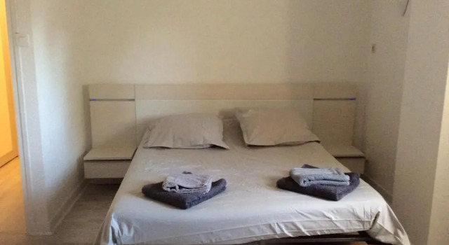 gites et chambres d'hotes les roses thé, Забронировать Отель Отрив Drôme