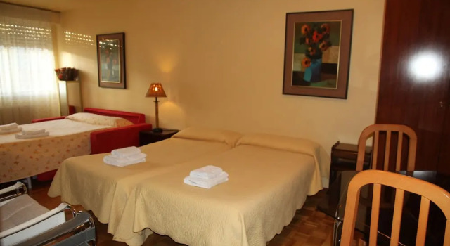 Трёхместный номер Economy Hostal Acella