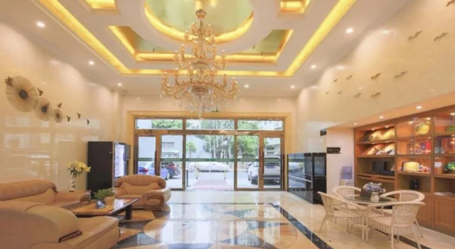 Dongming Hotel Shenzhen Pingzhou Branch