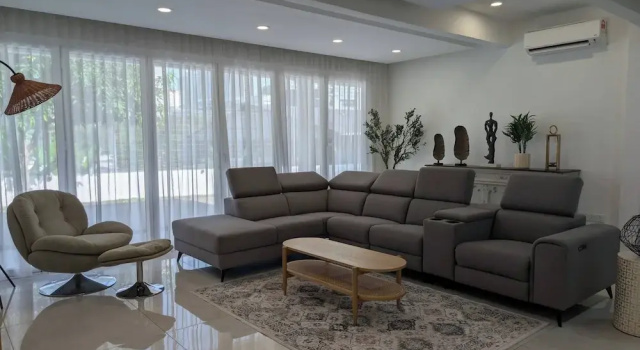 Luxury Tropical Bungalow in Damansara Golden Core