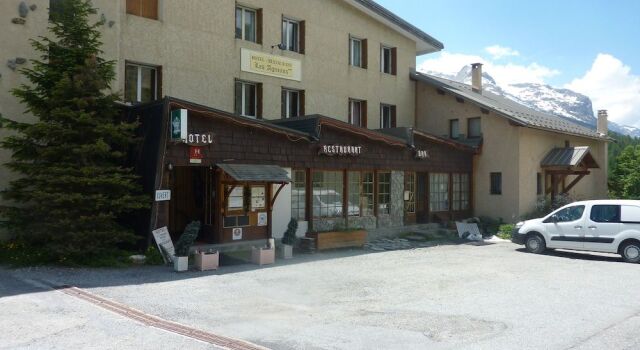 Les Agneaux