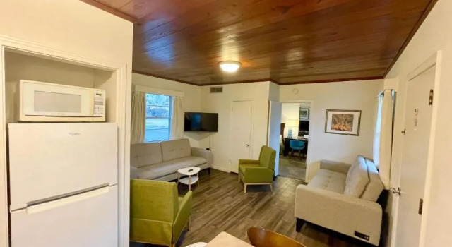 Апартаменты Surf Studio Beach Resort