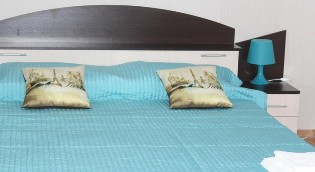 Bonzhur Apartment 4, Rezervovat Apartmán Hotely v Bashkortostan s parkováním, Parkování