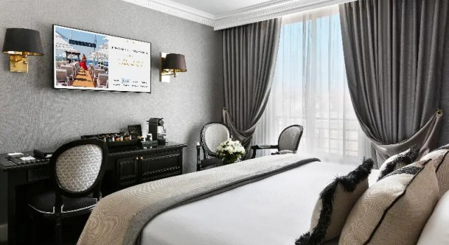 Двухместный номер Deluxe Hôtel Barrière Le Majestic Cannes