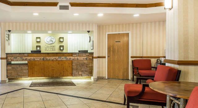 Comfort Suites Summit County