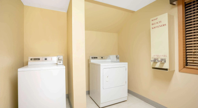 Baymont by Wyndham Lakeville