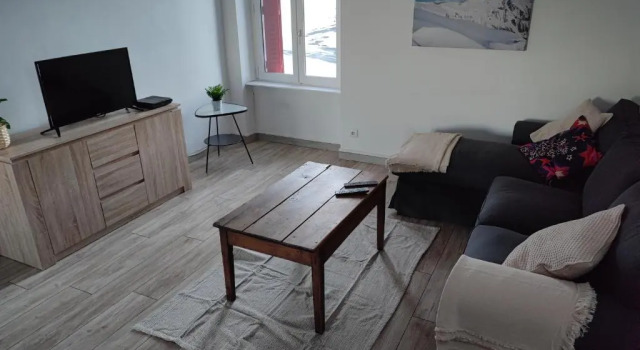 Grand Duplex, 6 Personnes, Забронировать Апартаменты/квартира Апартаменты Бес-э-Сент-Анастез, рядом с Musée du Ski, Апартаменты/квартира