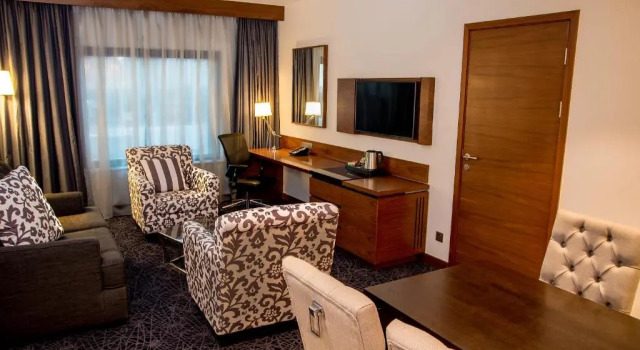 Двухместный люкс c 1 комнатой Hilton Garden Inn Nairobi Airport