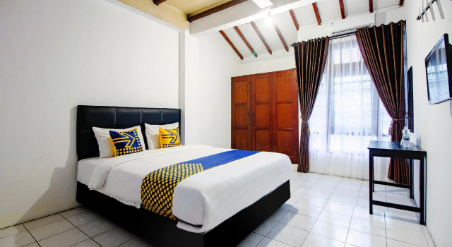 Номер Standard SPOT ON 2107 Ijo Pupus Syariah Residence