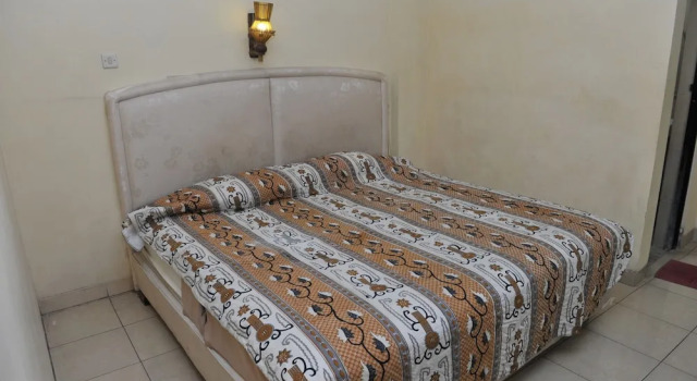 Standardowy dwuosobowy pokój Hotel Queen Star