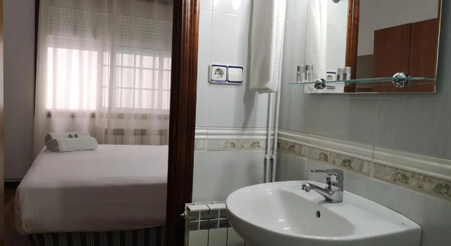 Двухместный номер Standard Hostal Carbonara