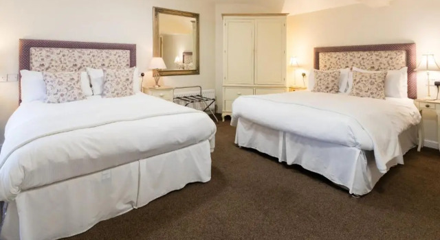Четырёхместный номер Standard The Old Fourpenny Shop Hotel