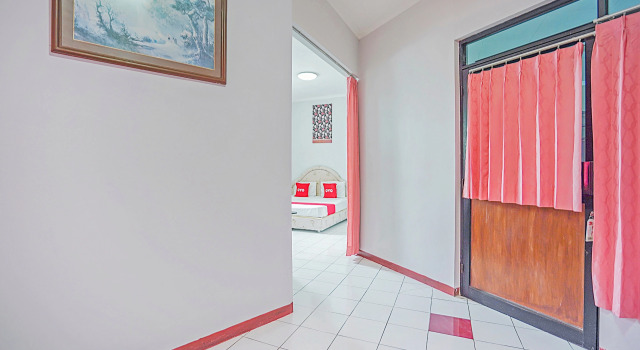 Deluxe chambre Hotel Lie Mas Prigen Pasuruan Mitra RedDoorz