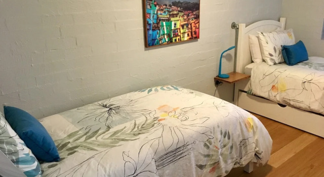 Апартаменты Deluxe Burleigh Palms Holiday Apartments