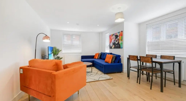 Carta House Egham Serviced Apartments, Забронировать Апартаменты/квартира Отели Суррей с парковкой, Парковка