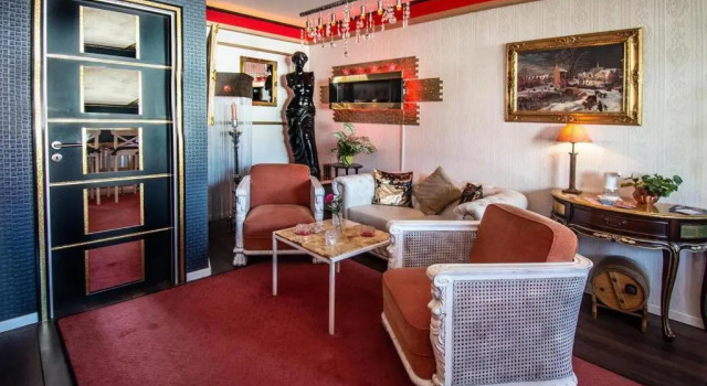 Chez-Ronny, Prenota Hotel St. Pauli 