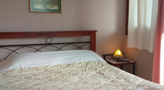 Двухместный номер Standard с балконом и с видом на море Guesthouse Kalosorisma