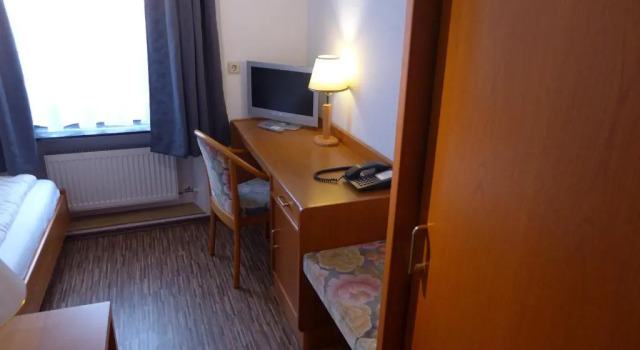 Номер Standard Central-Hotel Greiveldinger