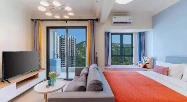 Huicheng Scenic Apartment (Yangxi Moon Bay)