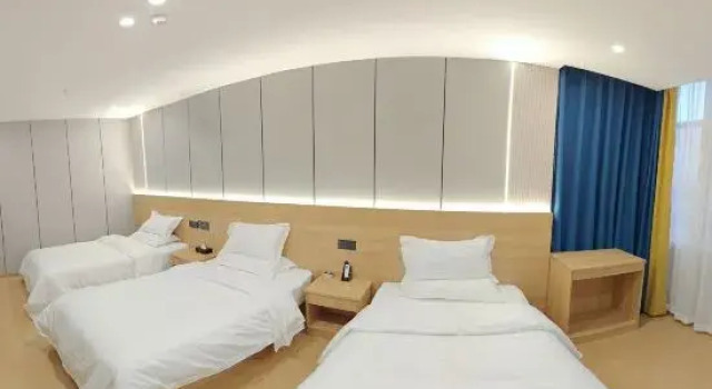 Люкс Business Yiduo Smart Hotel