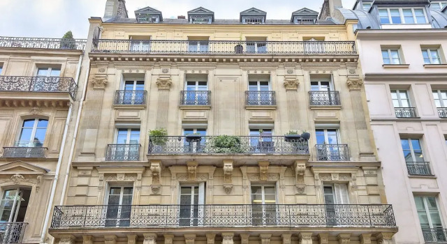 90 - Karl Lagerfeld Lafayette, Забронировать Апартаменты/квартира 9-й округ: Опера Париж, рядом с Вокзал Сен-Лазар