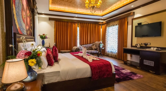 Номер Royal The Highland Park - A Truly River side Resort