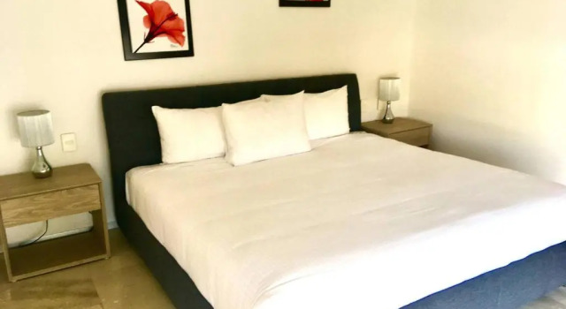 Апартаменты Close To Mamitas Beach, 2 Br for up to 5 sleeps and Rooftop Pool!