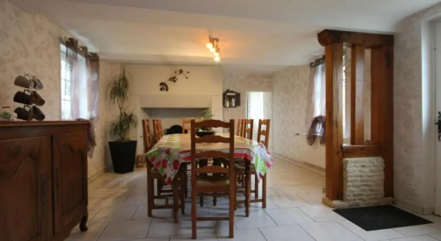 Charmante maison rénovée à la ferme avec jardin clos - FR-1-497-27, Забронировать Отель  