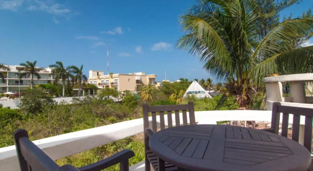 Апартаменты с балконом 3 Bedroom Suite in DT Playa del Carmen with Pool!
