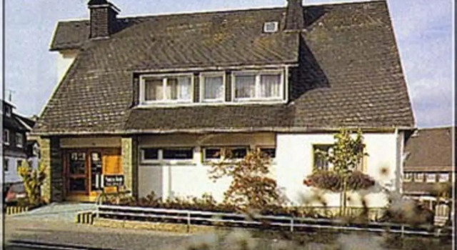 Номер Standard Pension Braun