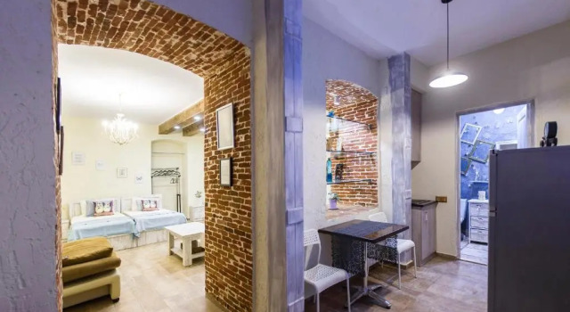 Студия Quiet Authentic Courtyard House Old Tbilisi
