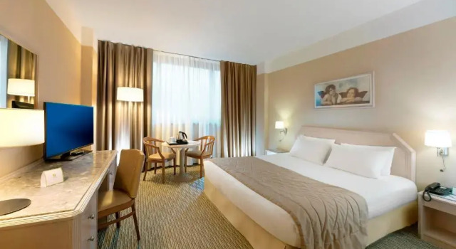 Двухместный номер Standard Holiday Inn Naples by IHG