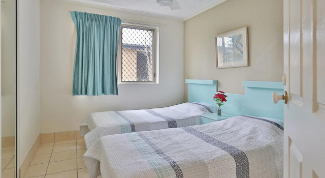 Апартаменты Sunsetcourt Budget holiday apartments surfers paradise