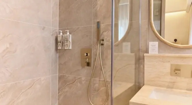 Двухместный номер Standard с видом на бассейн PE-LA Thapae Boutique Hotel