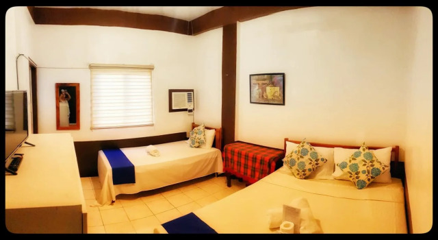 shanedel's inn & café, Rezervovat Hotel Basco Cagayan Valley