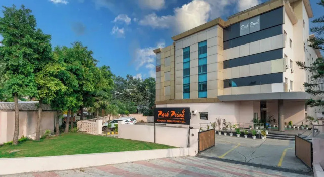 Hotel Park Prime By AppleWood, Rezervovat Hotel Haridvár Uttarakhand