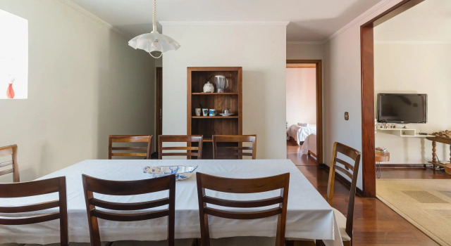 Casa Espaçosa C/lareira Em Campos Do Jordão Ras175