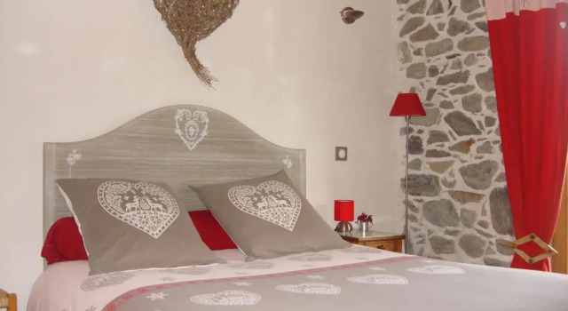 Четырёхместный номер Standard с балконом Le Chalet De Thalie