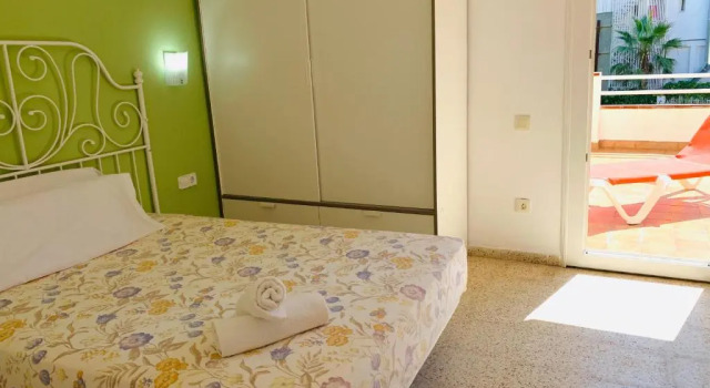 Апартаменты Eva Aparthotel