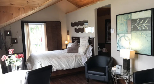 Двухместный люкс Comfort с балконом Domaine de la Baie, Les Suites