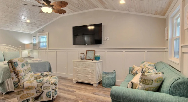 Tranquil Breeze 201b Studio Bedroom 1 Bathroom Cabin
