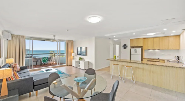 Номер Standard c 1 комнатой с балконом и с видом на океан Newport Mooloolaba Apartments