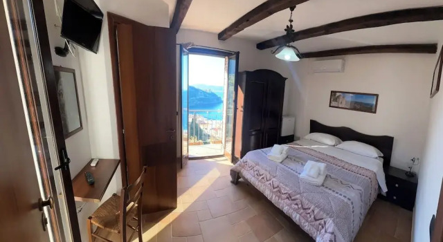 Standard Doppel Zimmer mit Balkon und mit Meerblick B&B La Bastia
