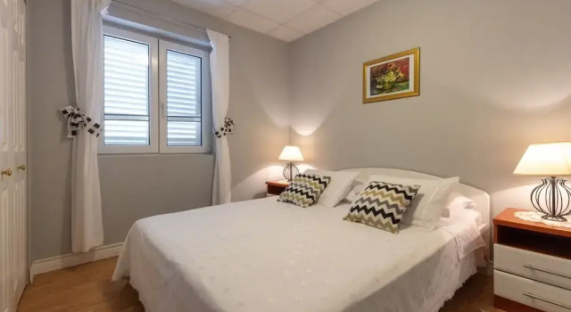 Rajna - 100 m From sea - A3 Crni