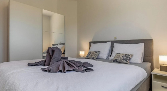 Classy Apartment in Banjole near Beach & Pula City