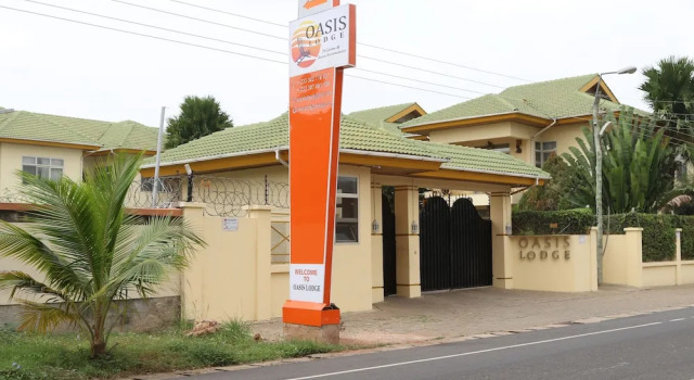 Oasis Lodge